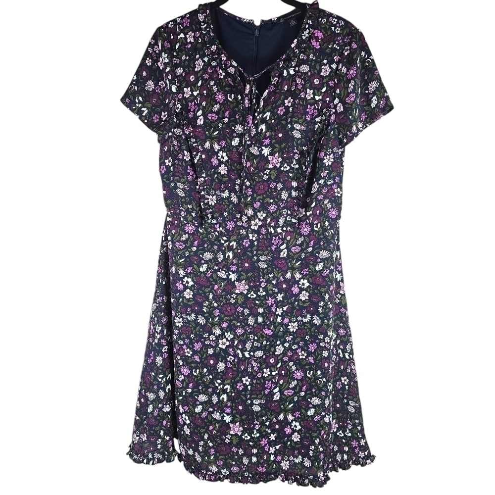 Brooks Brothers Knee Length Fit and Flare Microfloral Dress in 6